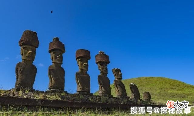 探秘故事：新疆天山巨型脸谱之谜，疑似萨满教的祭祀遗址