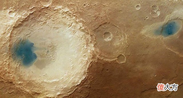 火星表面神秘蓝湖,NASA科学家已经破解蓝色原因