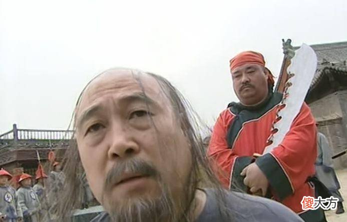【历史故事】古代腰斩的犯人，明明知道是死路一条，为何还笑着去贿赂刽子手？