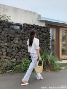 【时尚一点】显腿长效果满分的气质感搭配，这才是夏季通勤搭配该有的样子