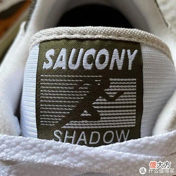 【时尚一点】Sneaker 篇一百七十六:Saucony与Yeezy Foam Runner