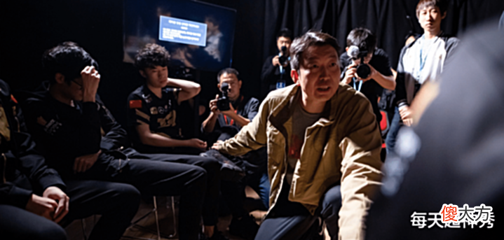 【游戏世界】Msi、亚运会LOL表演赛功臣离世,多位RNG队员发声送别