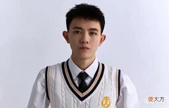 【游戏迷】王者峡谷惊现非法十排,明凯深受其害!赛后无奈吐槽游戏匹配机制