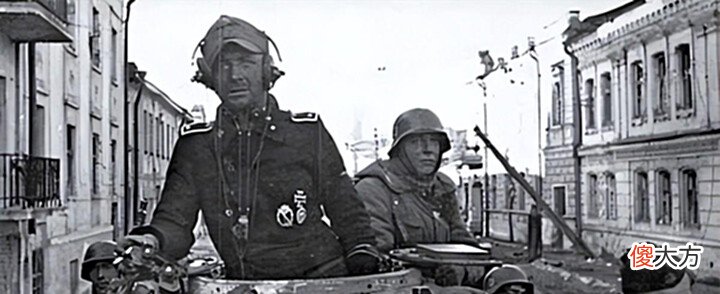 【爱历史】还原被神话的党卫军:隆美尔去视察,居然忍不住当场露出嘲笑