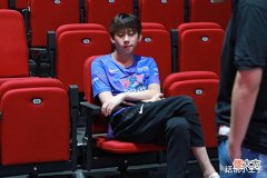 【游戏世界】阿乐:之前有队伍开出8位数买我,后悔没去,现在后悔留在LNG