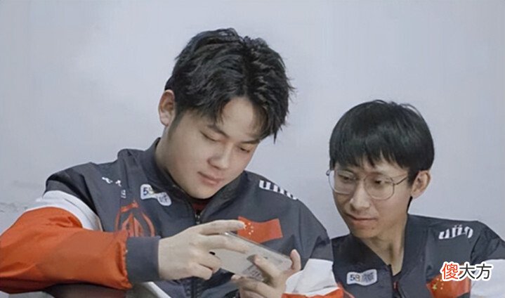 【游戏迷】AG和estar打满,忆安的缺点明显,在S组谁都打不过,未必比啊泽强