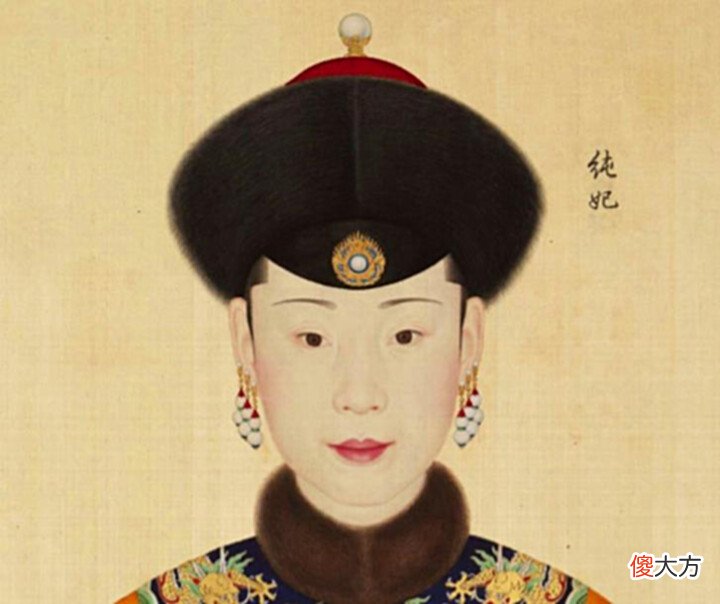 【爱历史】乾隆的“侧身像”,被一意大利画师偷偷画了下来,与剧中相差很大