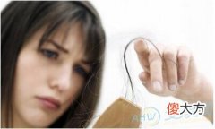 梦见自己脱头发有着怎样的吉凶梦境含义？(图文)