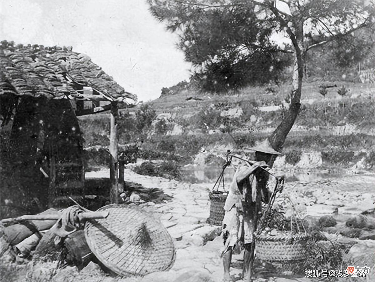 【爱历史】民间故事：清朝末代女子被雷击身亡，村民看到长命锁后惊恐万分