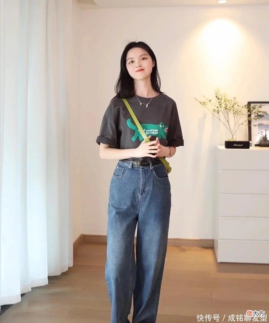 【就爱时尚】黑色经典但“烂大街”！这三款裤装时尚又百搭，实用耐穿还不过时