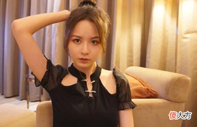 【游戏世界】马哲过生日主播送祝福有异性？四位女生气质对比，火线妹颜值垫底