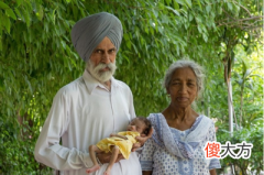 80岁老人和72岁妻子生子，再次刷新了世界纪录！