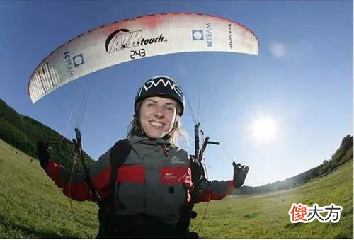 世界中最奇葩新闻，网友差点以为是假的，你听说过吗