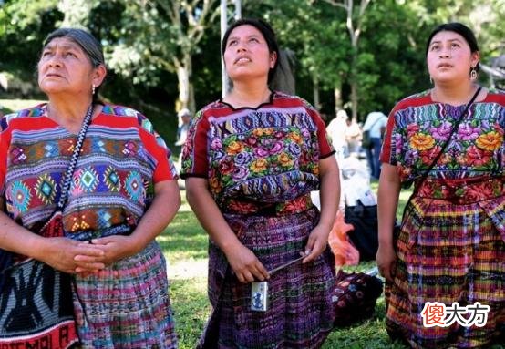 世界的3大“地狱之门”，俄罗斯深挖1.3万米，传来诡异尖叫