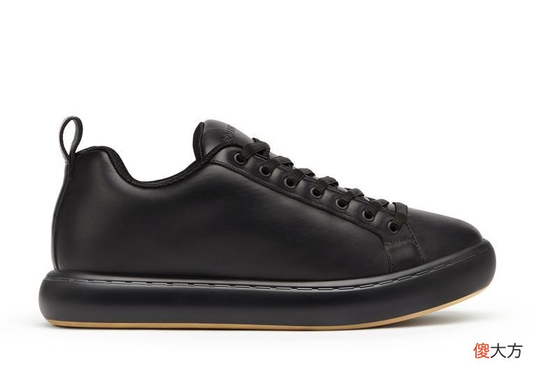 【时尚一点】BOTTEGA VENETA 推出PILLOW运动鞋系列