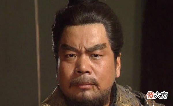 【爱历史】《三国演义》第六十七回张鲁投降曹操时，为什么不选择刘备？