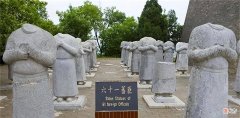 【爱历史】武则天墓前有61个无头石头人，死后留下一块无字碑让后世评说