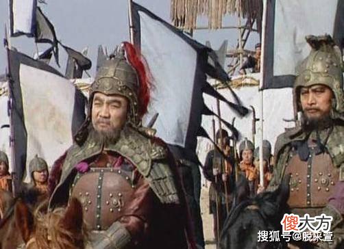 【爱历史】关羽投降曹操的话，能够在曹操阵营中排行第几？