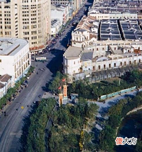 【爱历史】老照片：外国人镜头下1959年的上海，那时的徐家汇还很寒碜