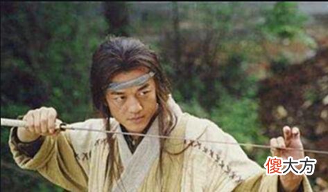 【历史故事】令狐冲的武功在笑傲时代是什么水平?前期他的武功完全不值一提