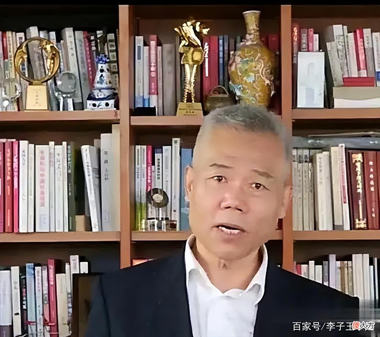 【爱历史】为什么那么多人不喜欢司马南且还喜欢攻击他，那些人是哪些人？