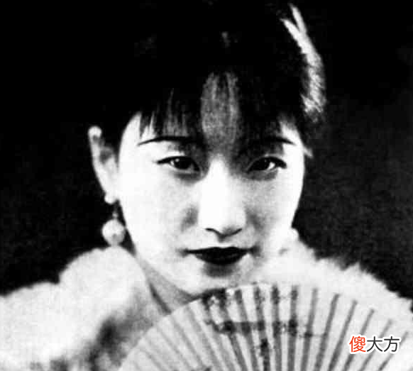 【历史故事】陆小曼结局：晚年骨瘦如柴病痛缠身，死后骨灰无人认领