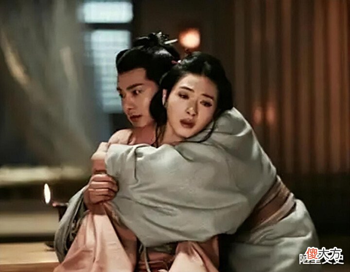 【爱历史】曹操7个仙女级别的女儿,为何全嫁给一人,他是谁这么厉害?
