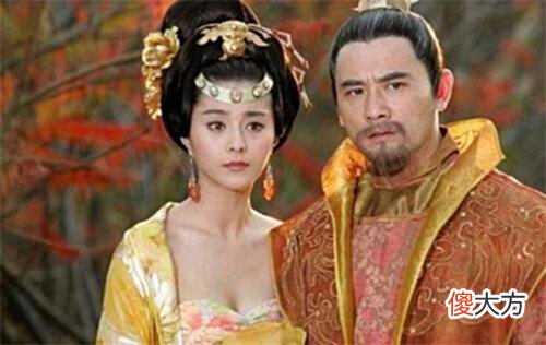【爱历史】内蒙古发现辽代古墓,墓中壁画重现杨玉环真容,美得让人移不开眼