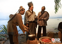 【爱历史】苏轼的名句被某网友称为“打油诗”,这位网友到底是不学无术还是独具慧眼?