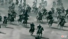 【爱历史】盗墓贼盗墓时，发现竹片记载的历史片段，让人咂舌