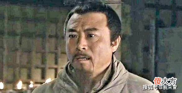 【爱历史】《三国演义》曹操为什么会如此煽情，对许攸如此礼遇？
