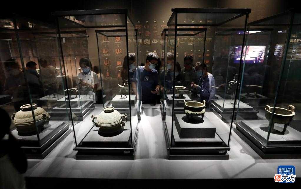 【历史故事】“与天无极——周秦汉唐文物精华展”在上海开幕