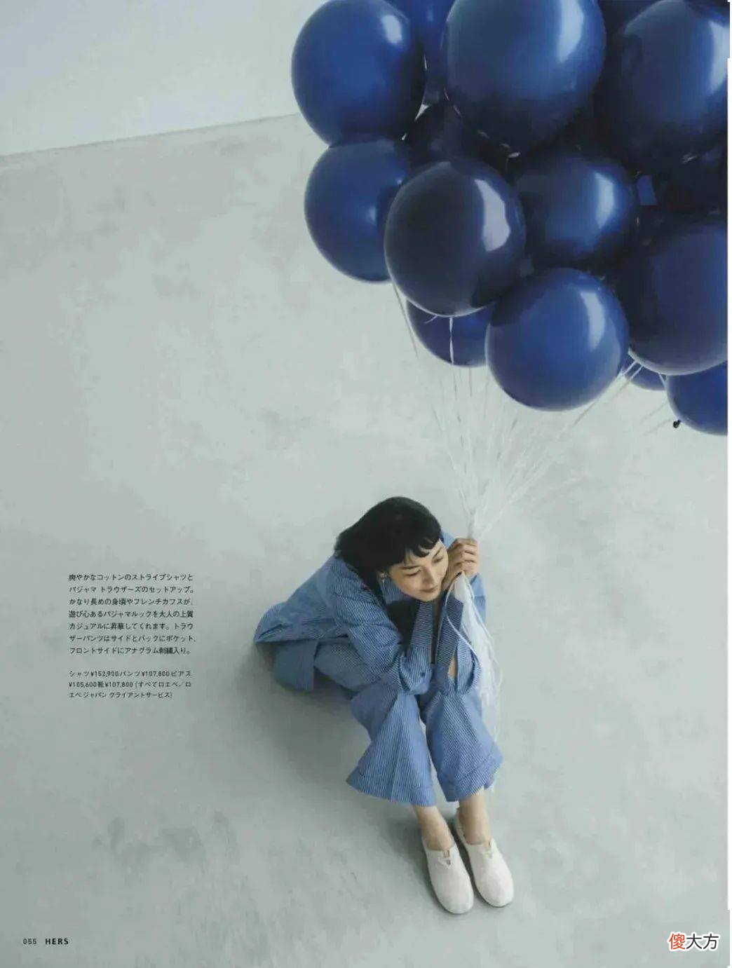 【时尚一点】夏日穿搭是一场无尽的平衡术，简单轻松撩拨一缕柔软