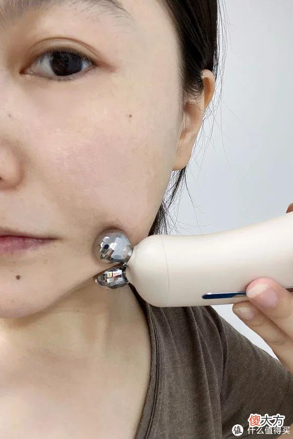 【时尚一点】婚礼前三个月才开始急救护肤，现在入手巧本双头美容仪晚不？超全的美容仪选购经验分享！