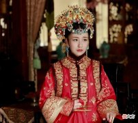 【爱历史】内蒙古发现康熙女儿墓，身体240多年不腐，身穿龙袍让专家不解