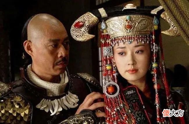 【爱历史】内蒙古发现康熙女儿墓，身体240多年不腐，身穿龙袍让专家不解