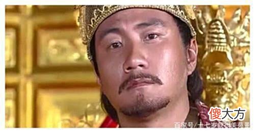 【爱历史】朱元璋和一小官喝酒唠家常，最后让他官升十级