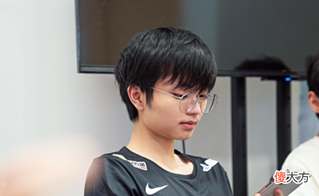 【游戏迷】GALA交手iBoy，RNG冲击五连胜！北川直面老东家