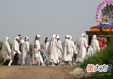 梦见披麻戴孝(图文)