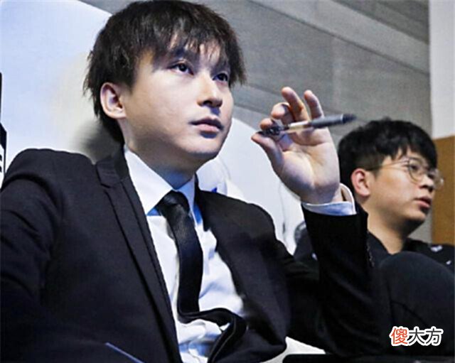 【游戏世界】TES前主教练官宣新队,曾带选手拿到MSC冠军,执教四年选择离开