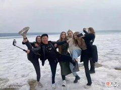 【游戏迷】海外一哥被曝解散粉丝群“跑路”!悄然外站开启直播间?