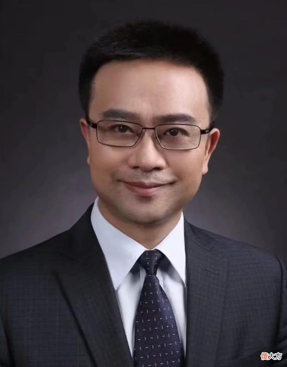 【就爱时尚】老人鞋买不好，可能变成“坑老鞋”！