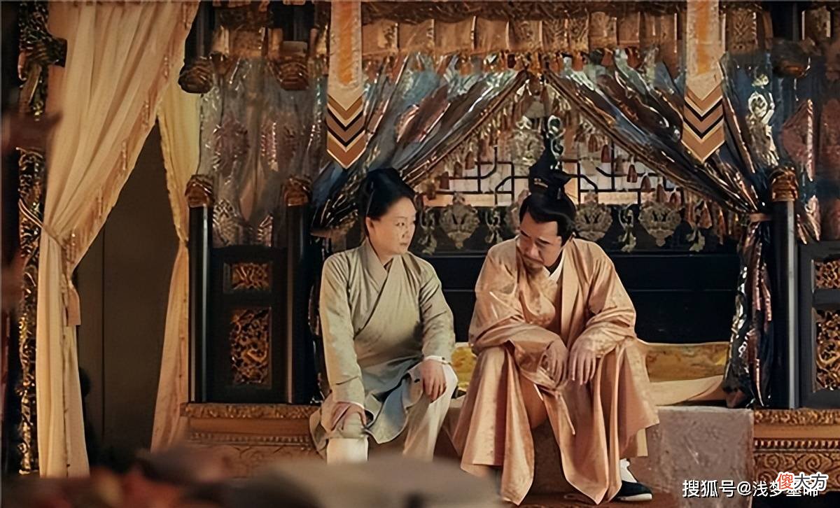 【历史故事】朱元璋是如何培养朱标的？