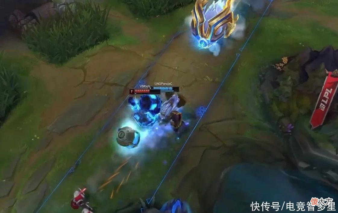 【游戏迷】真的是“国宝级上单”？PandaC连LDL都打不过，阿乐直接客厅滑跪
