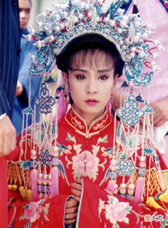 【爱历史】民间故事：上错花轿嫁错郎，新娘子宁死不屈，知府为柳家平冤
