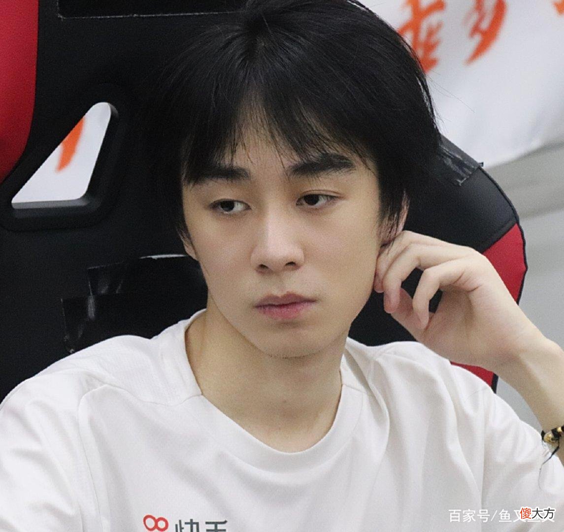 【游戏世界】KSG3-2Hero进入SA卡位赛，啊泽马超七连胜，久哲BP失误断送连胜