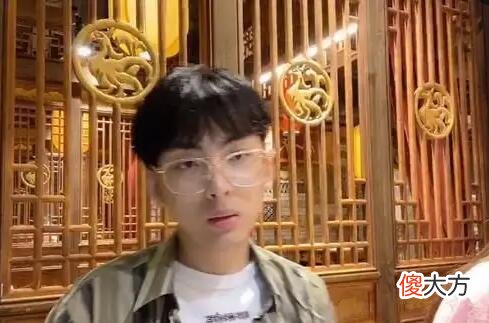 【游戏迷】吕赖之交有多深？吕德华在直播间直言：没有赖神老夫子都没人玩