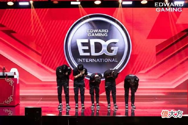 【游戏迷】英雄联盟：edg最后一波大龙能被抢打野绝对要背锅