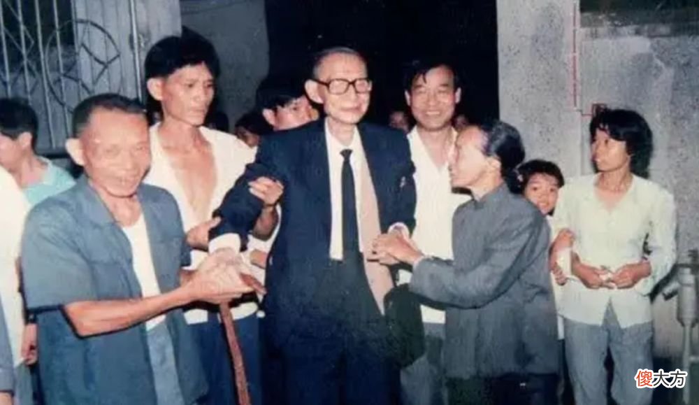 【爱历史】龚楚叛变，带队来抓陈毅！红军排长识破，陈毅感念救命之恩