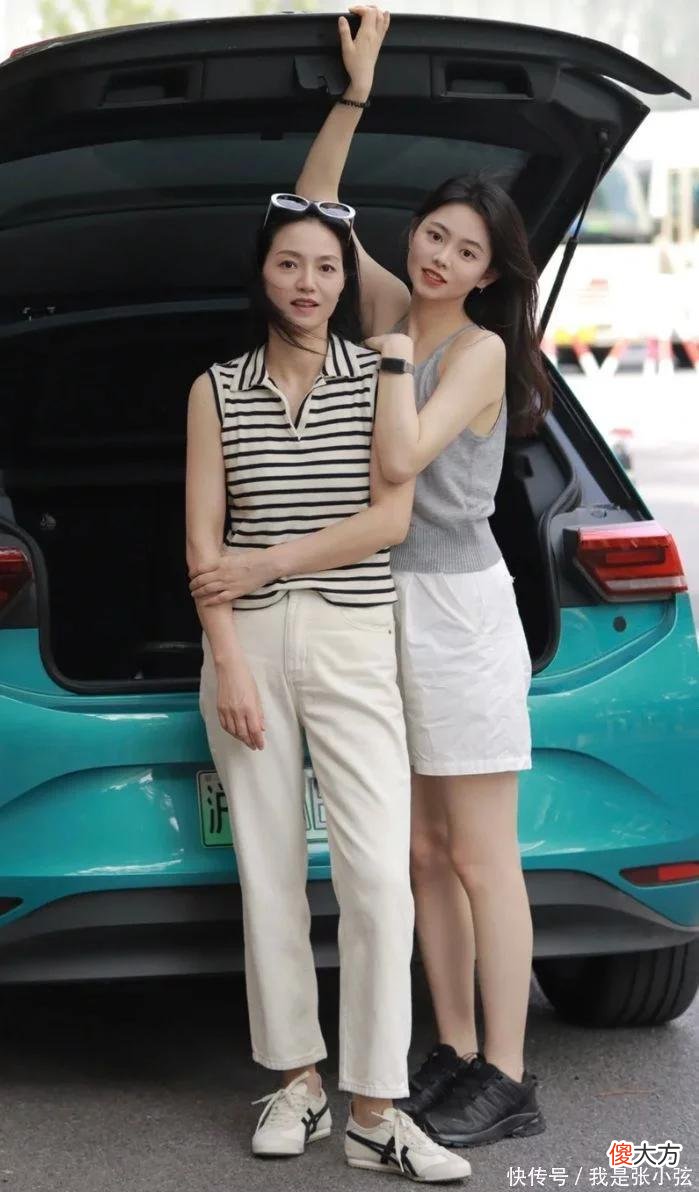 【时尚一点】这才是50岁女人的得体打扮:不俗不艳,不松不紧,知性优雅又高级